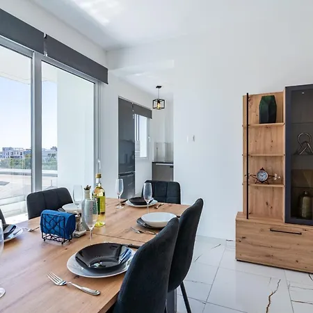 公寓 Sky 2-bedroom In 拉纳卡